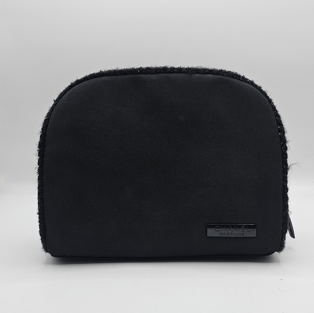 CHANEL PARFUMS MAKEUP BAG